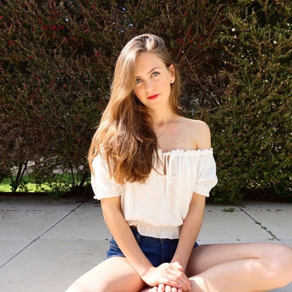 BM Ezra Top - Picture 5 of 5